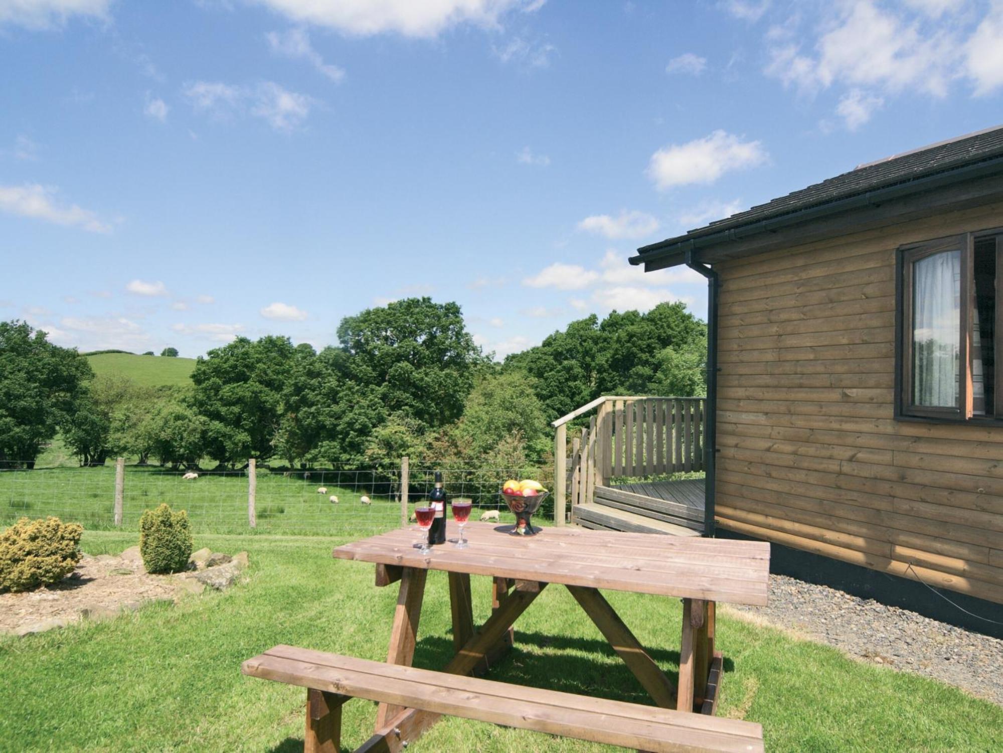 Woodside Lodge - Hw7520 Penybont Dış mekan fotoğraf